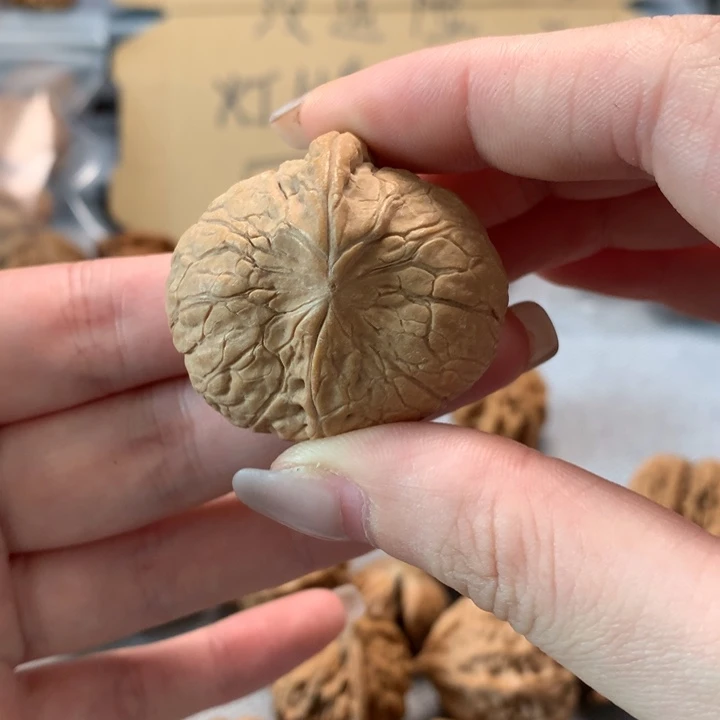 鸿***文玩核桃吊坠异形单只