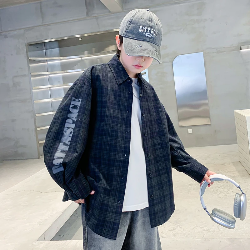 男童衬衫外套春秋宽松格子2025中大童休闲韩版长袖儿童秋季上衣潮