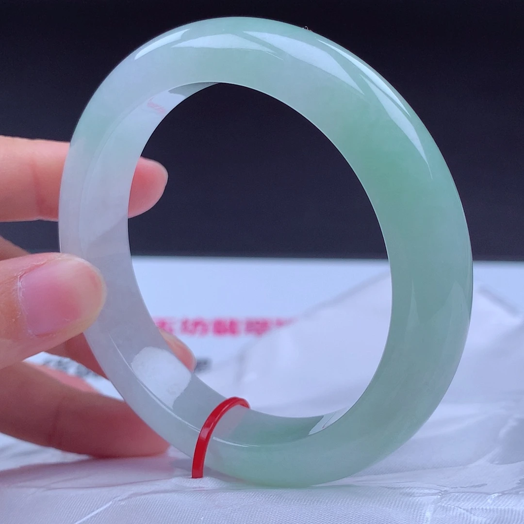 翡翠未镶嵌手镯手镯001474