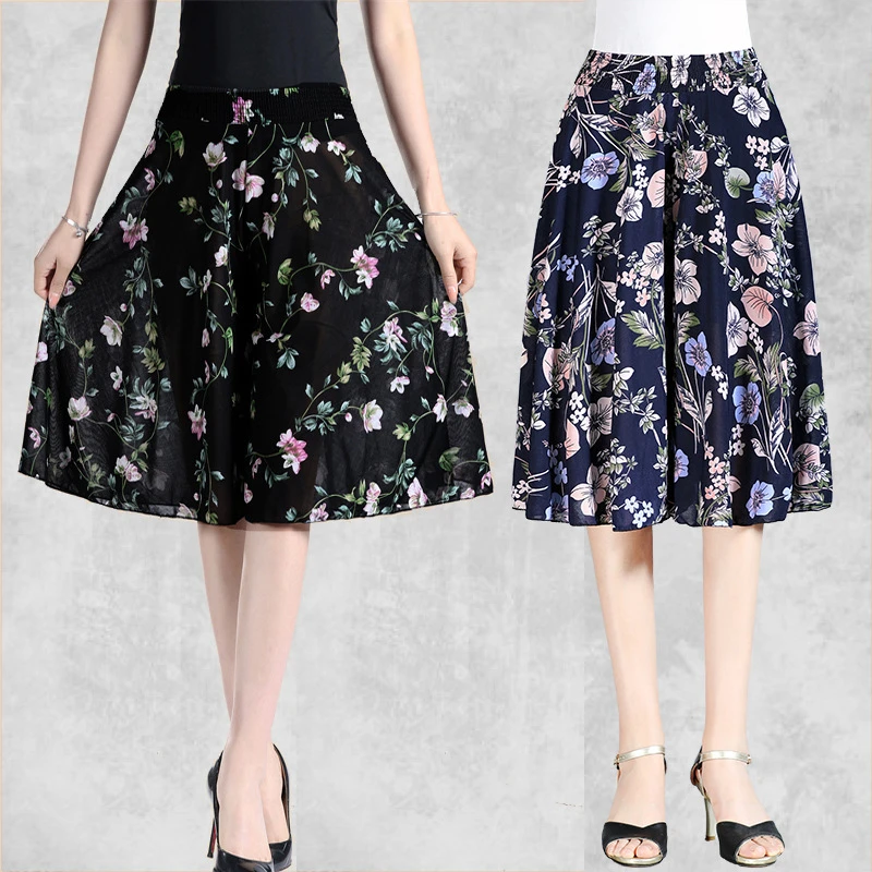 夏季冰丝裙裤中老年妈妈装薄款碎花花色阔腿裤松紧腰中裤