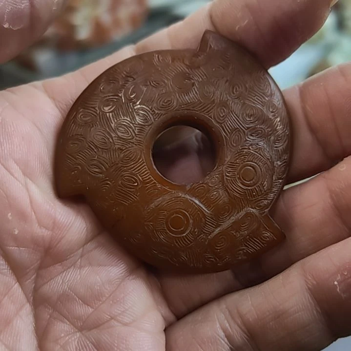 和田玉（糖玉）未镶嵌挂件