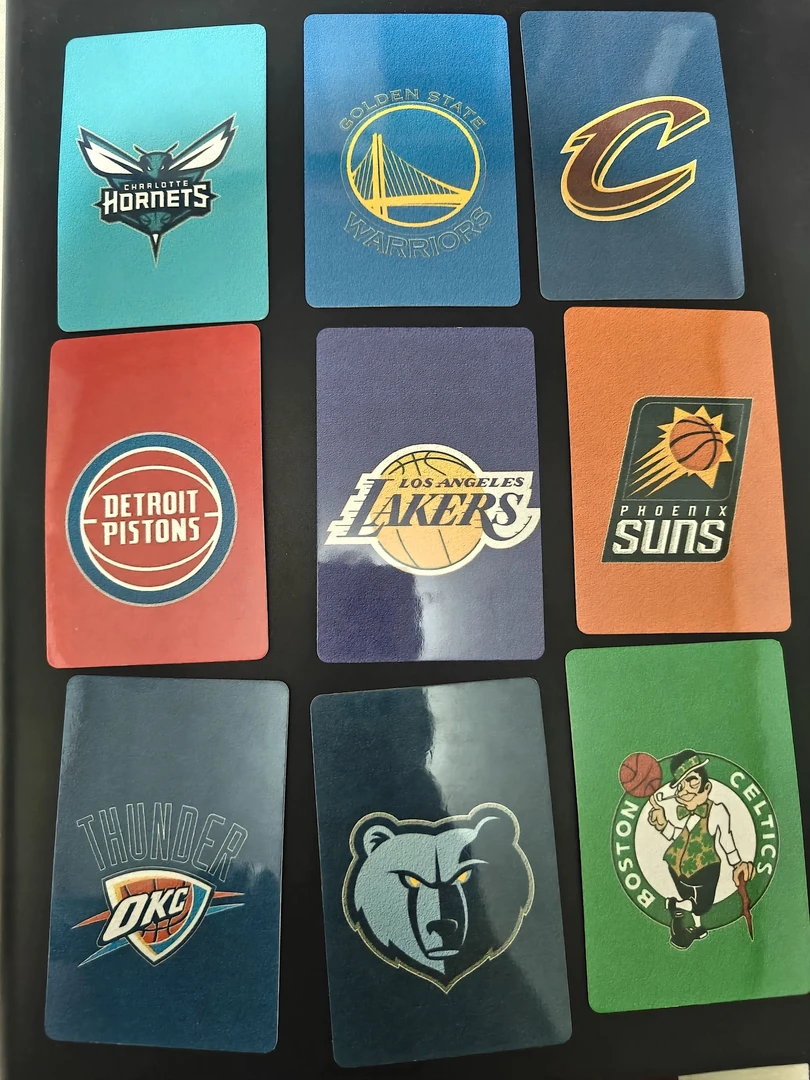 篮球球星卡队伍相遇(包一张签字物料)