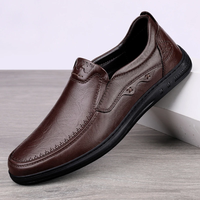 皮鞋男时尚韩版潮流夏季软底耐磨防滑男鞋简约百搭2025新款休闲鞋