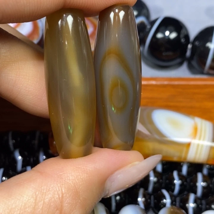 未镶嵌颈饰玛瑙/玉髓