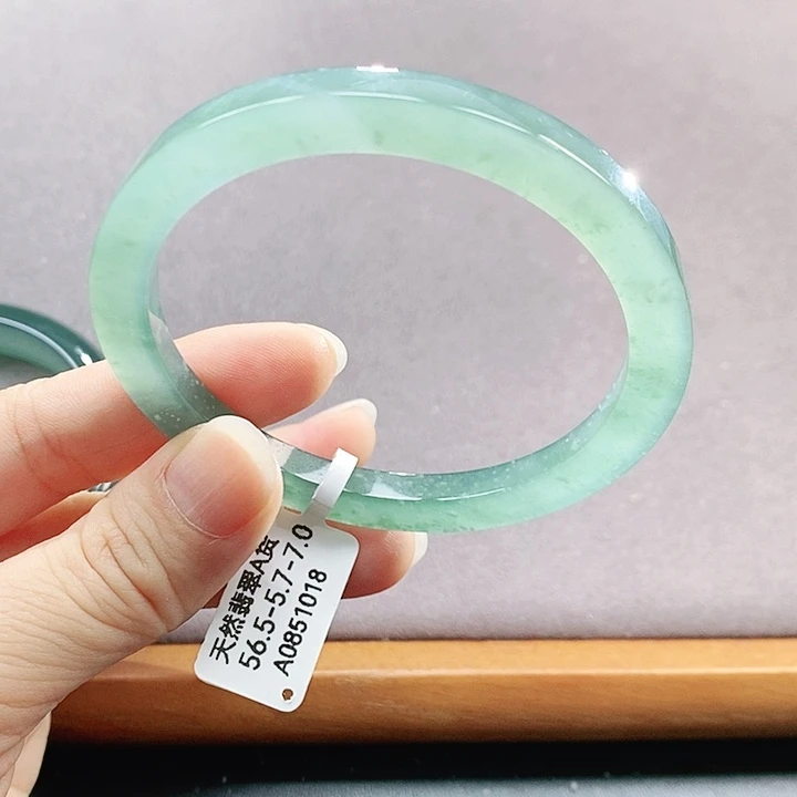 【闪购商品】未镶嵌手镯翡翠