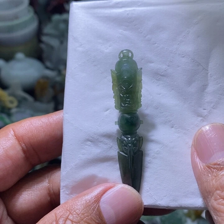 定制翡翠未镶嵌毛货