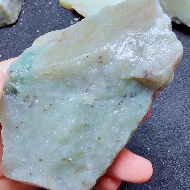 和田玉（糖玉）未镶嵌珠宝半成品