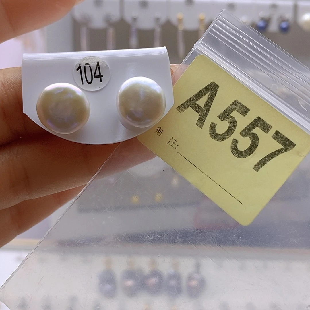 淡水珍珠耳饰未镶嵌小*蝶