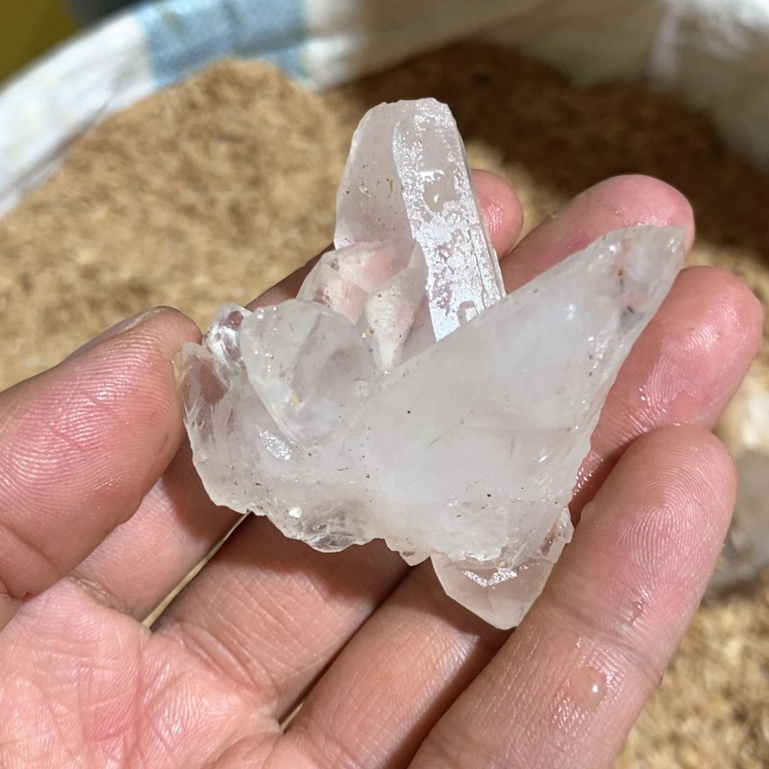 水晶原石摆件未镶嵌水晶