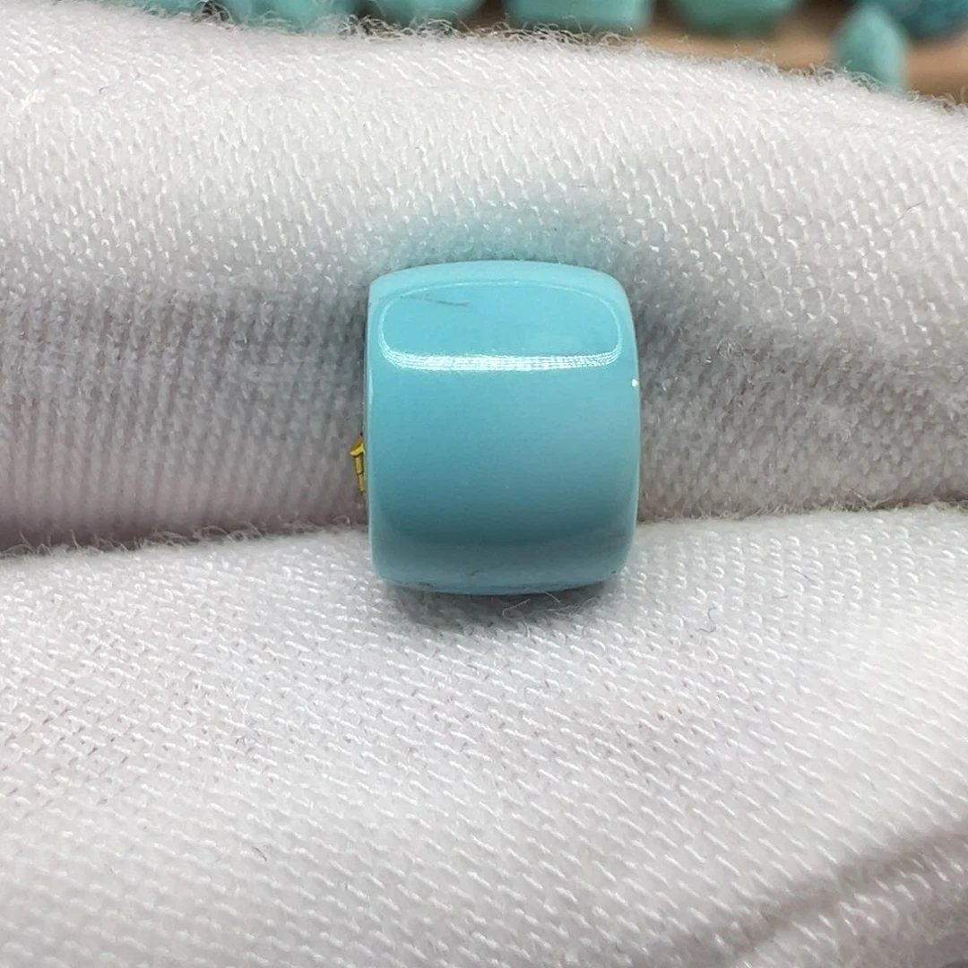 绿松石未镶嵌配饰直径8.6