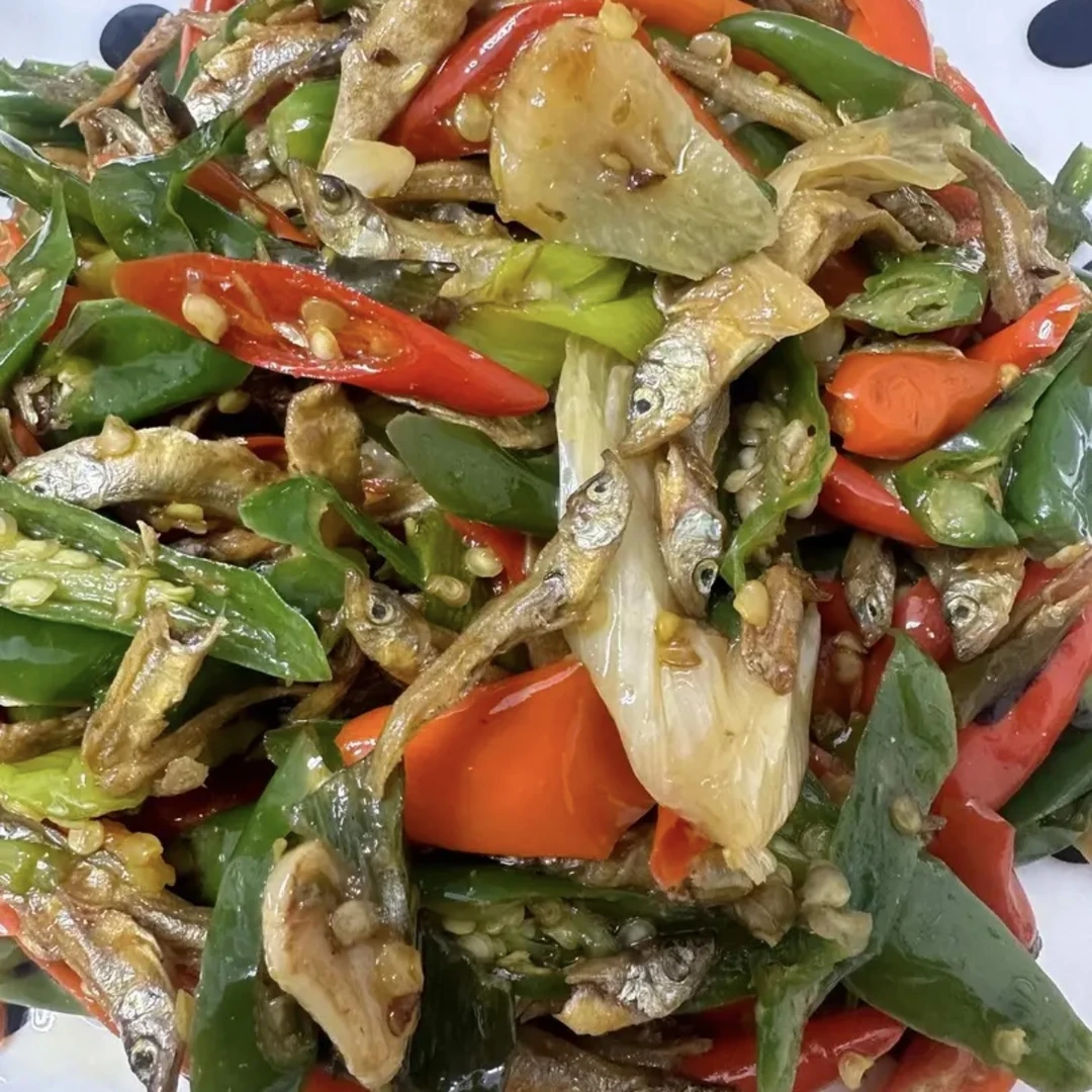 苏北宿迁徐州辣椒炒小鱼尖椒小鱼炒辣椒辣椒炒小鱼