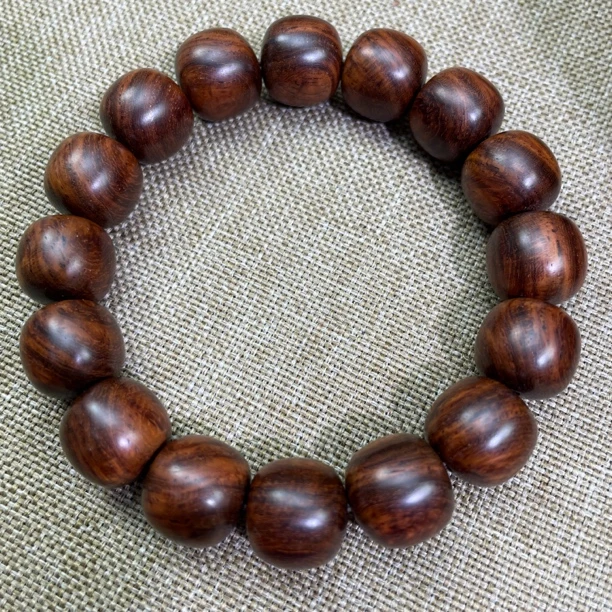 黄花梨油梨1314老型珠16颗同料五串（拍下随机发一）冲量款