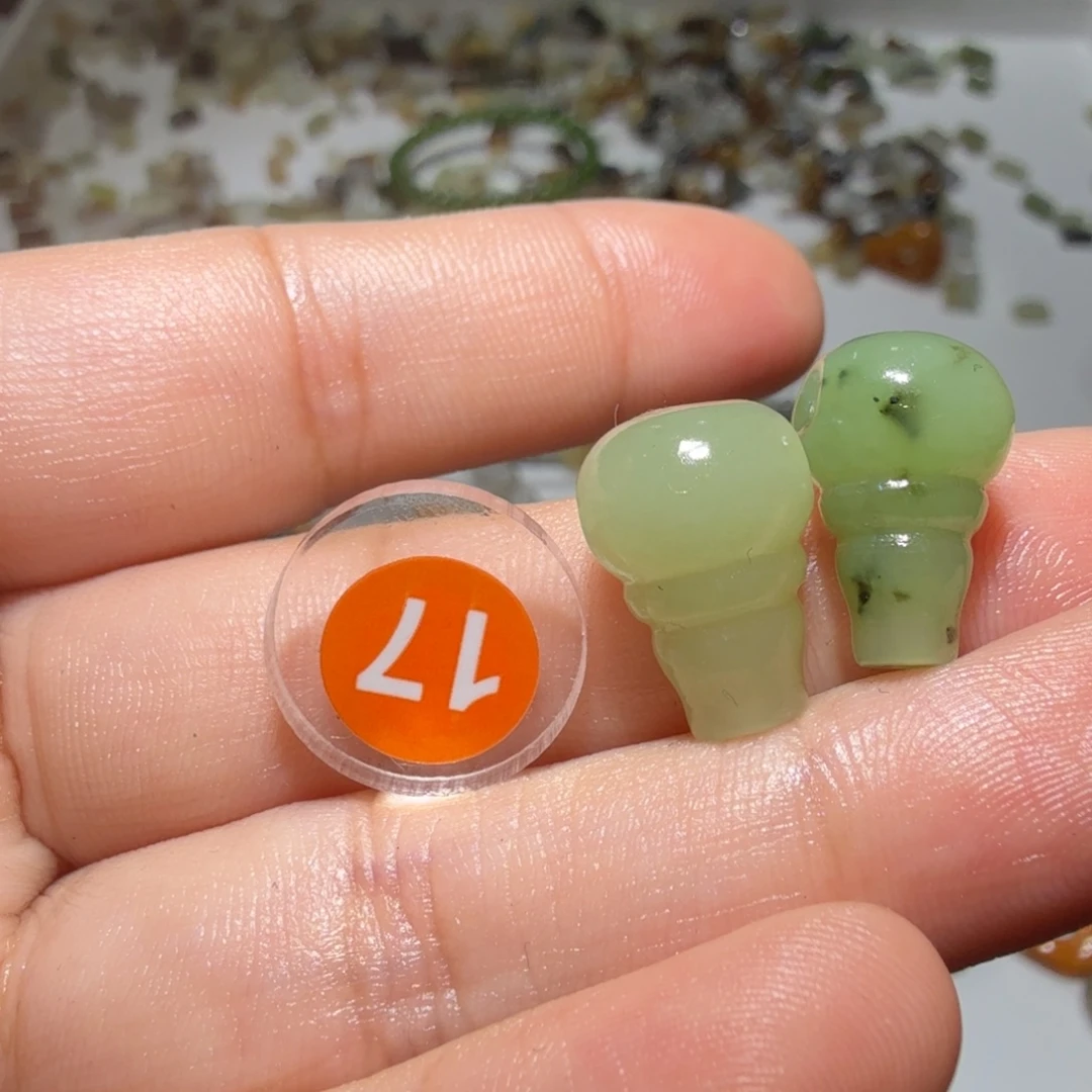 和田玉未镶嵌珠宝奇石