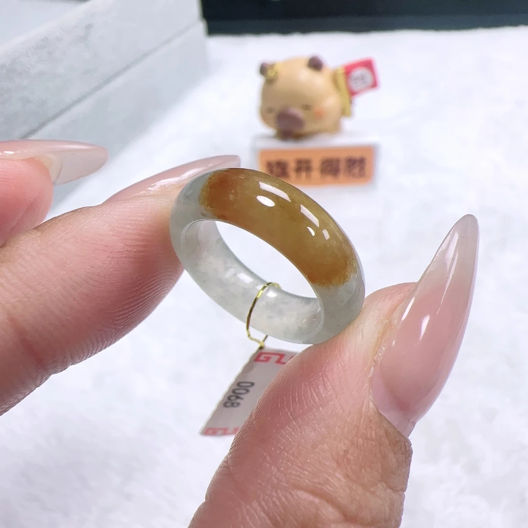 缅甸纯天然A货翡翠冰飘黄翡8号圈口戒指 内径15*5.7*3.4 A4042