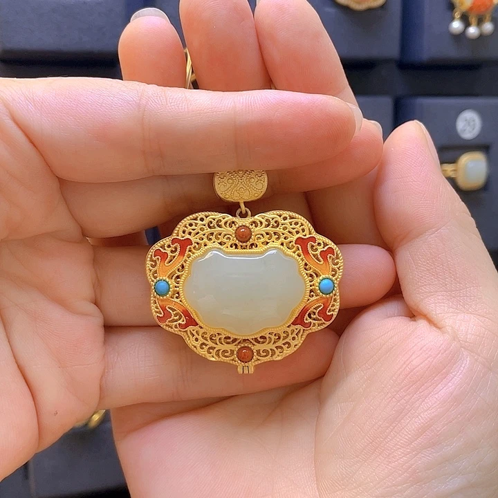 颈饰银S925镀金镶嵌和田玉