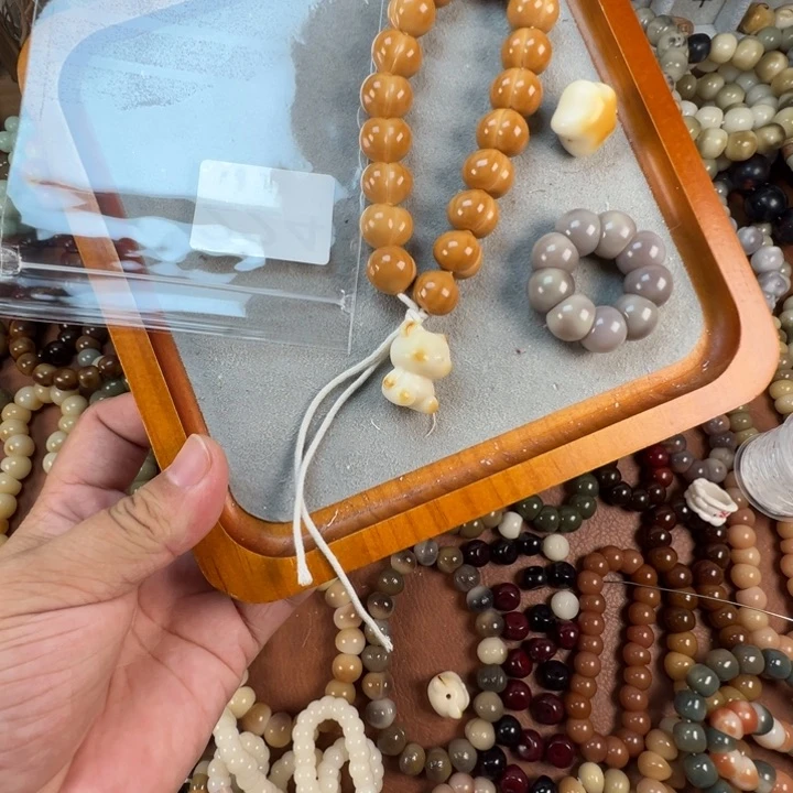 吊坠菩提根/象牙果