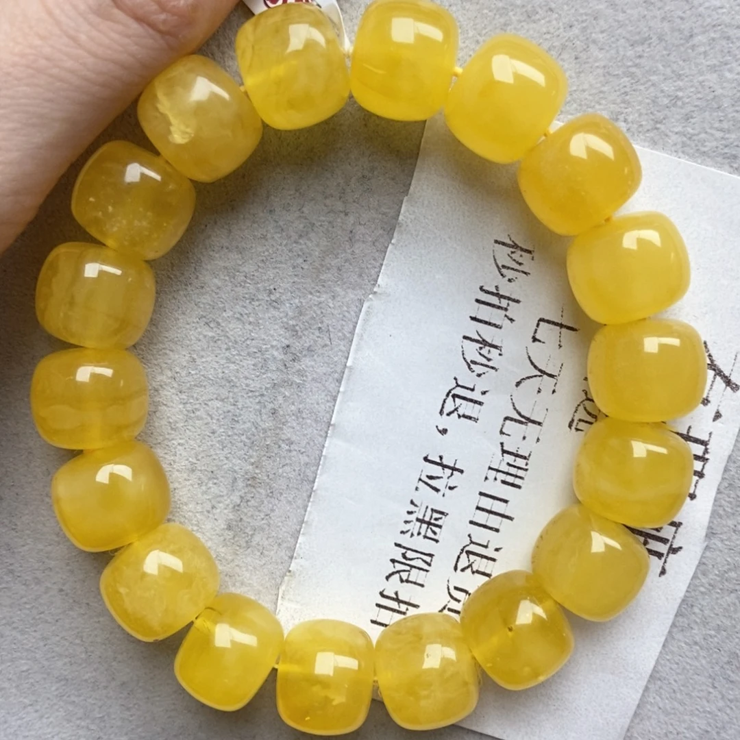 琥珀未镶嵌珠宝奇石20