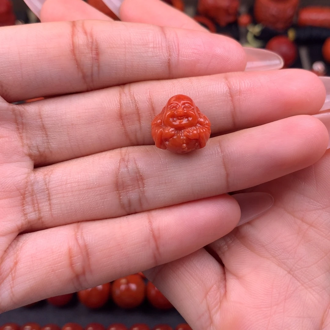 南红玛瑙未镶嵌笑佛13+