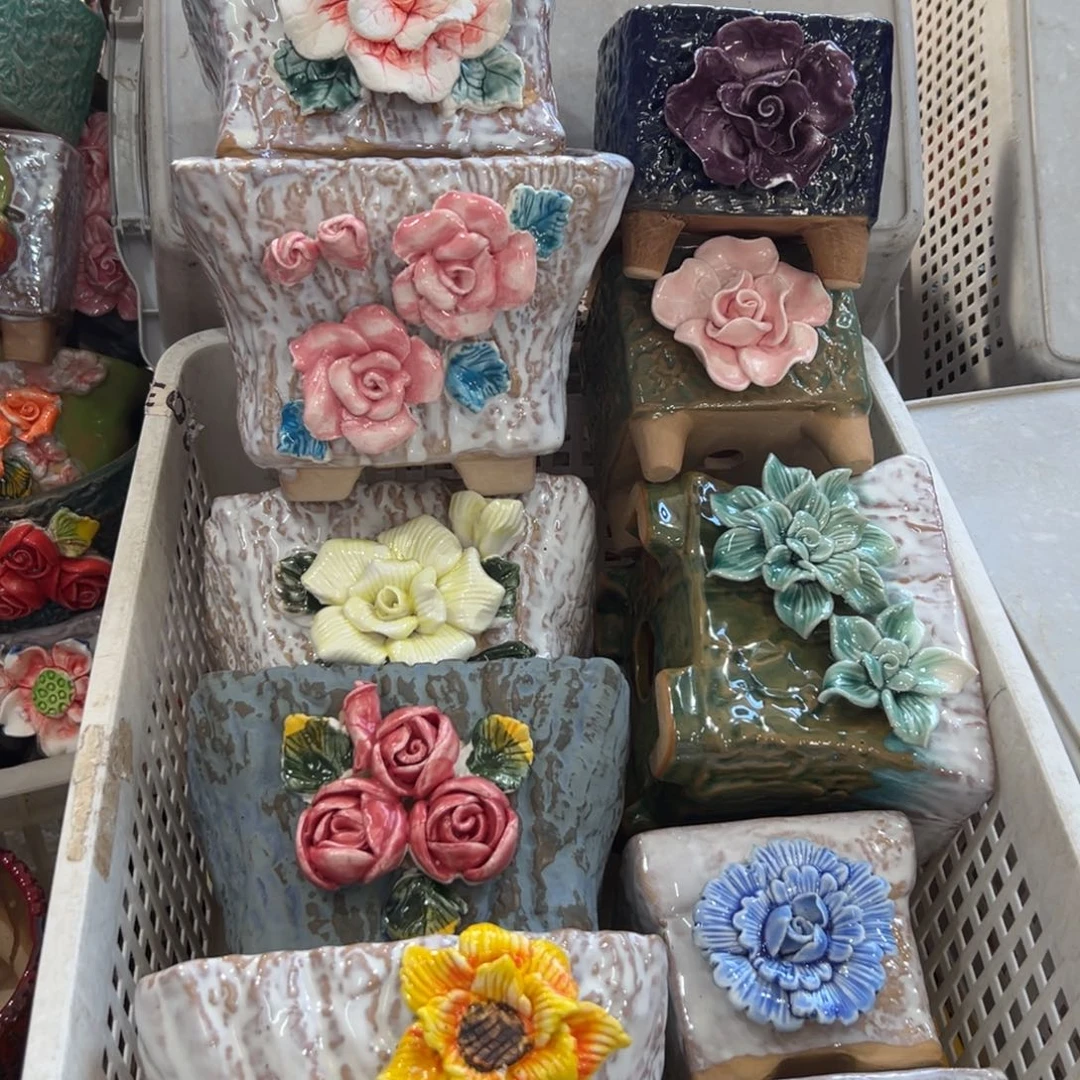 2737 花盆拍满20元发货退款拉黑