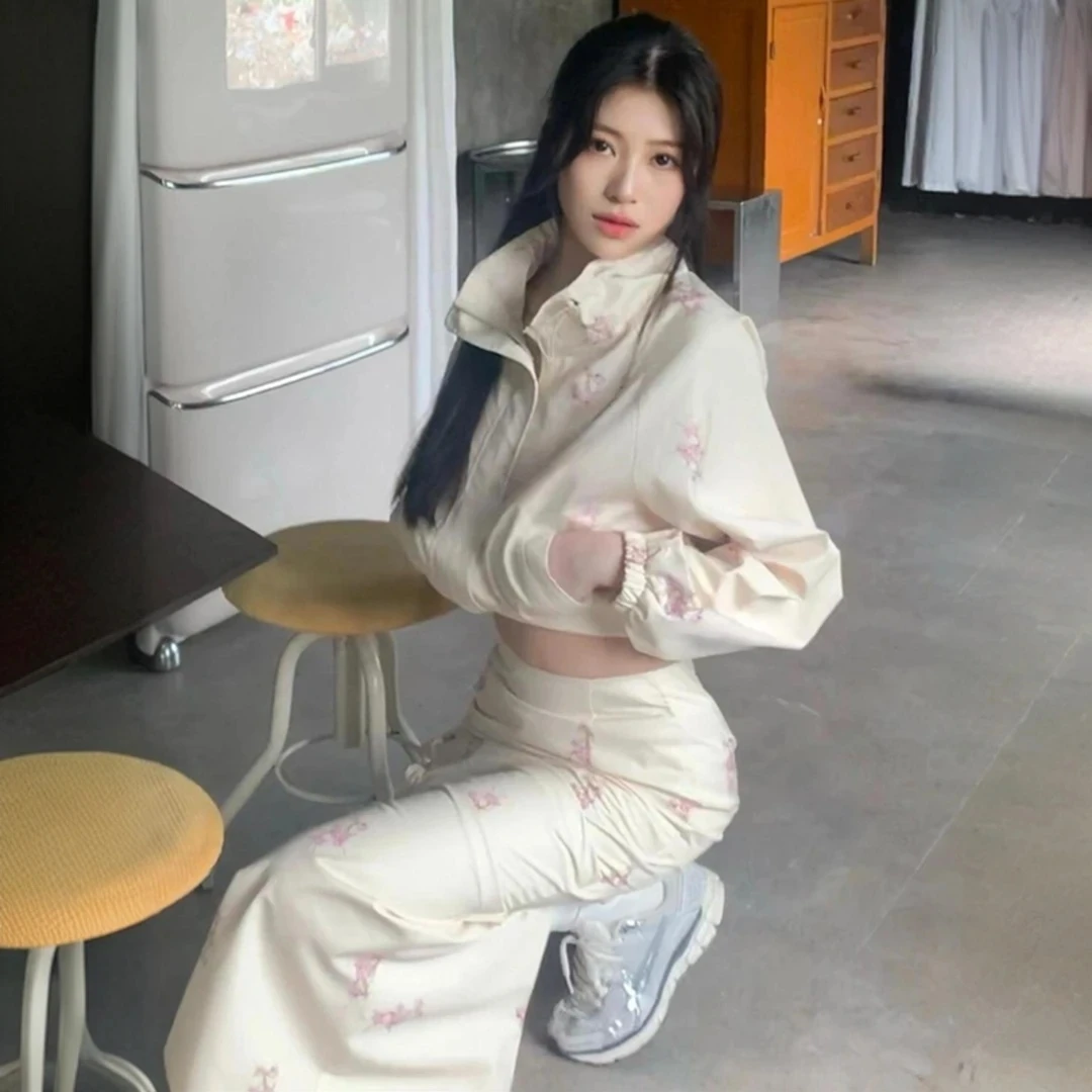 美式时尚炸街辣妹风套装2025秋季新款小众短冲锋衣外套半裙两件套