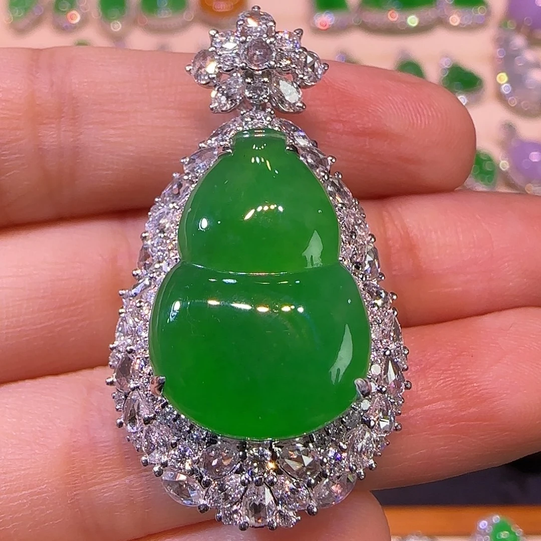 翡翠18K金镶嵌吊坠(不含链)