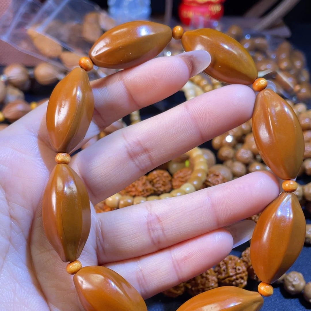 文玩核桃手串c b g gu ji k