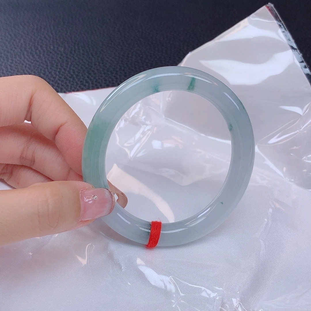 翡翠手镯未镶嵌翡翠661027