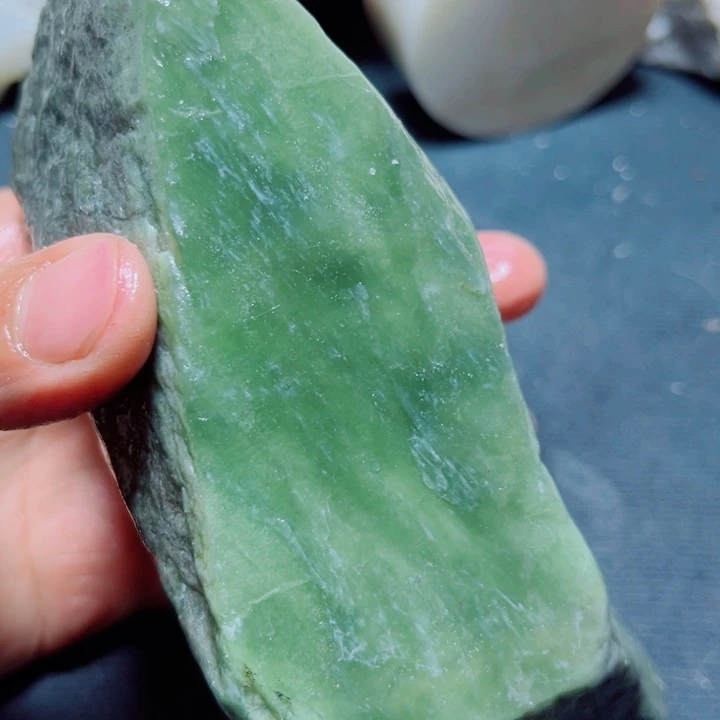 和田玉未镶嵌珠宝奇石