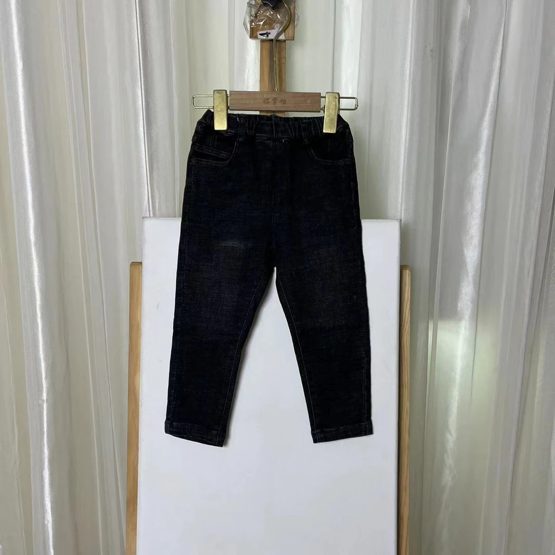 231黑色裤子0565