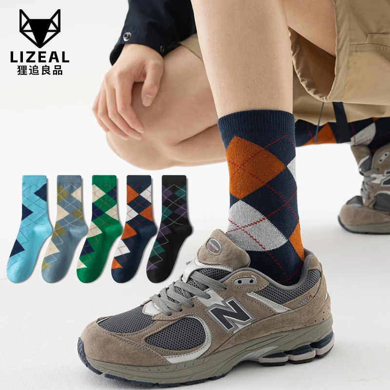 男士袜子中筒袜薄款商务休闲无骨精梳棉袜子透气防臭袜子西装黑色