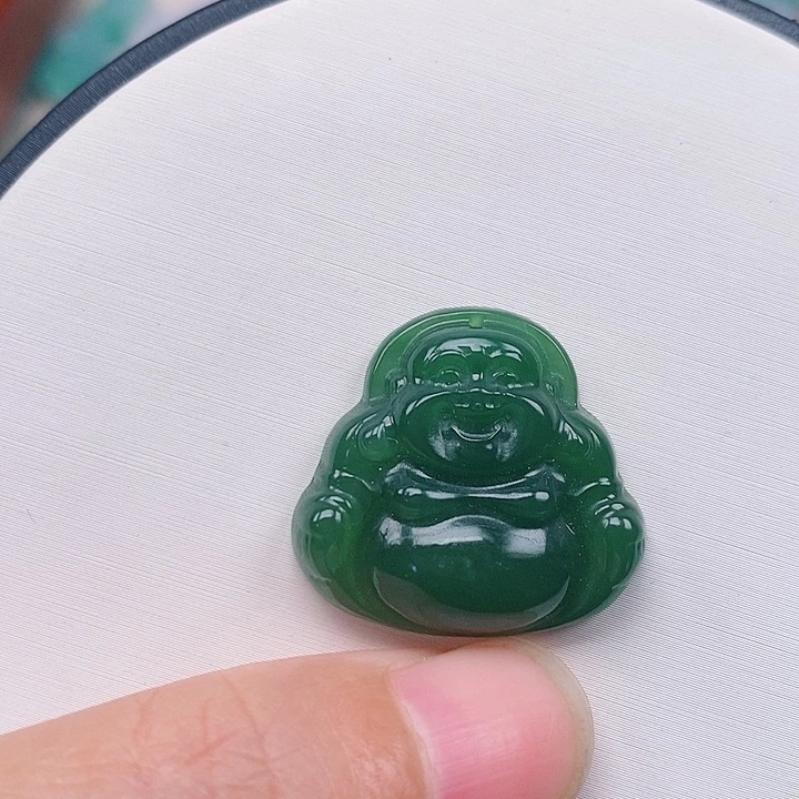颈饰未镶嵌和田玉（碧玉）碧玉
