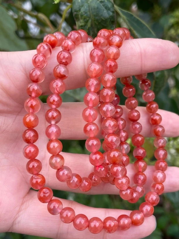 精品南红6mm绕手4圈手串，粉底飘花，非常漂亮