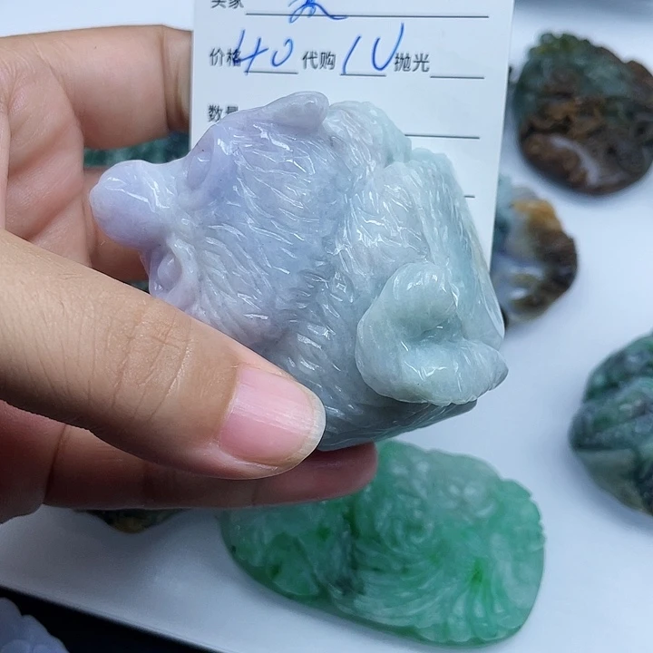 茉***葫翡翠未镶嵌颈饰翡翠