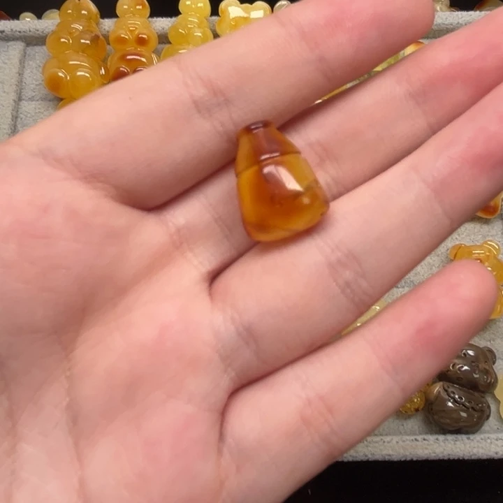 裸石琥珀未镶嵌?***나天然蜜蜡配件