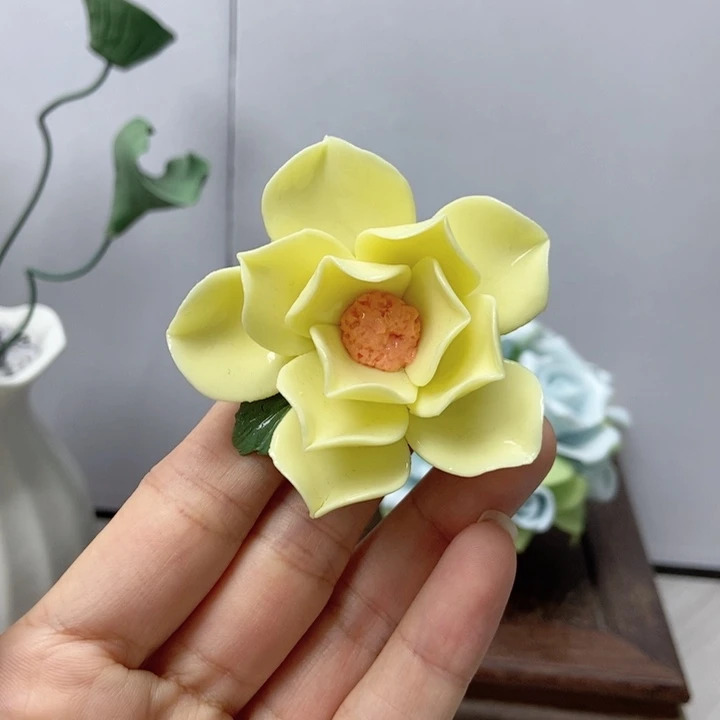 摆件手工制作陶瓷花