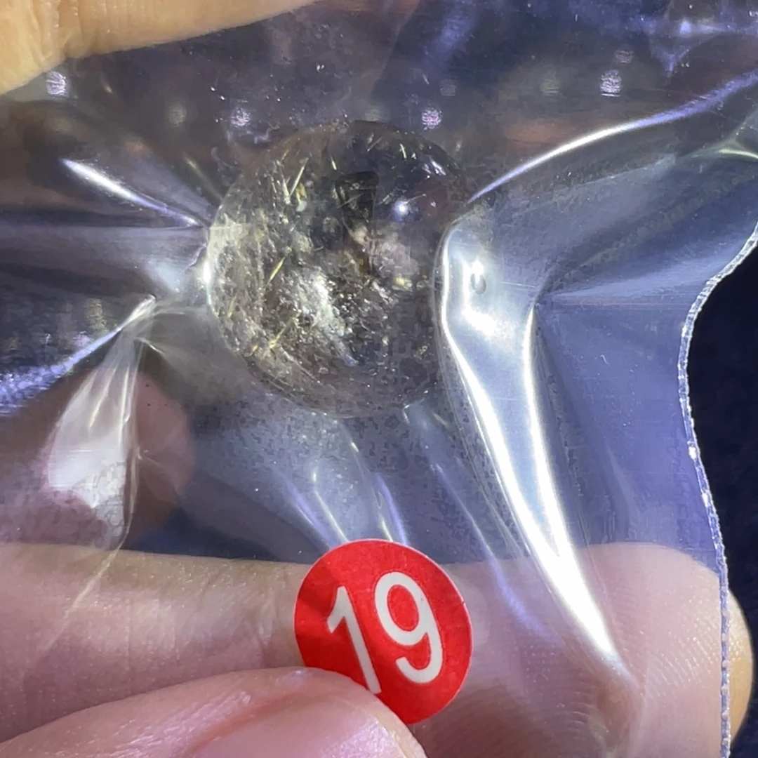 2***1水晶吊坠(赠链)未镶嵌