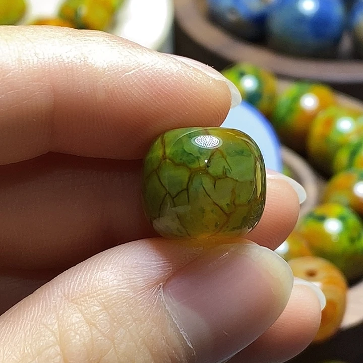 军***哥玛瑙/玉髓未镶嵌颈饰