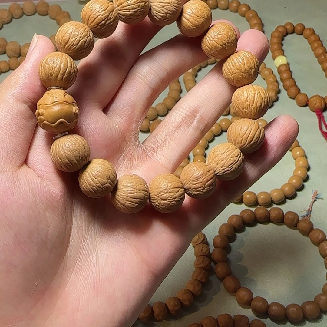 菩提手串猴头核桃凤羽带配饰