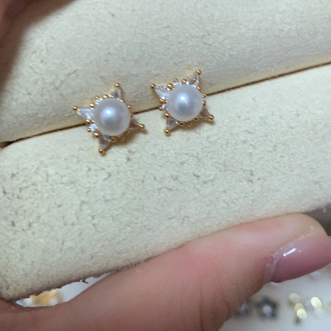 淡水珍珠耳饰合金