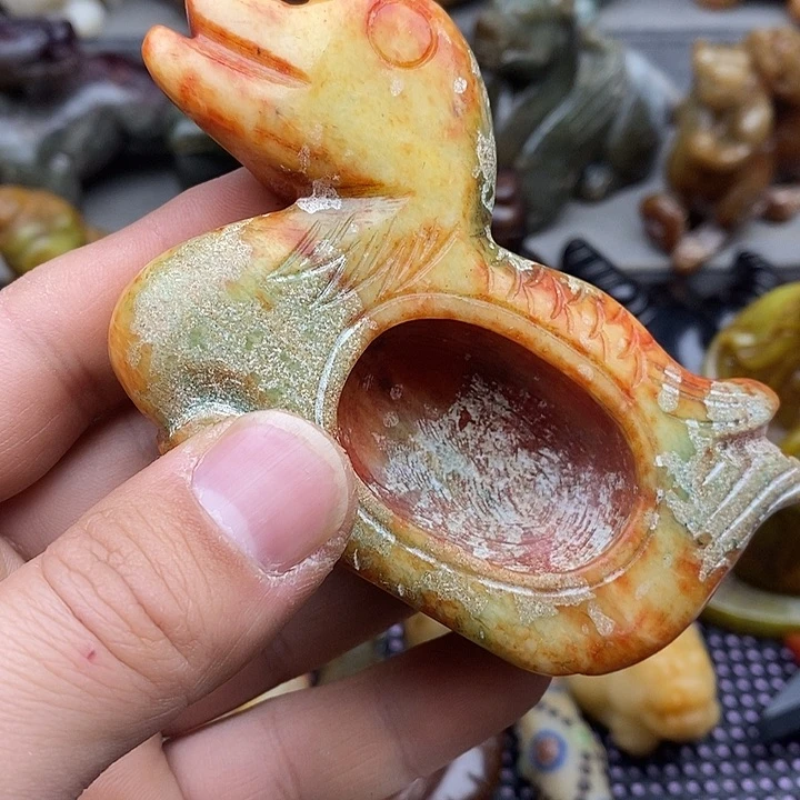 未镶嵌蛇纹石玉颈饰