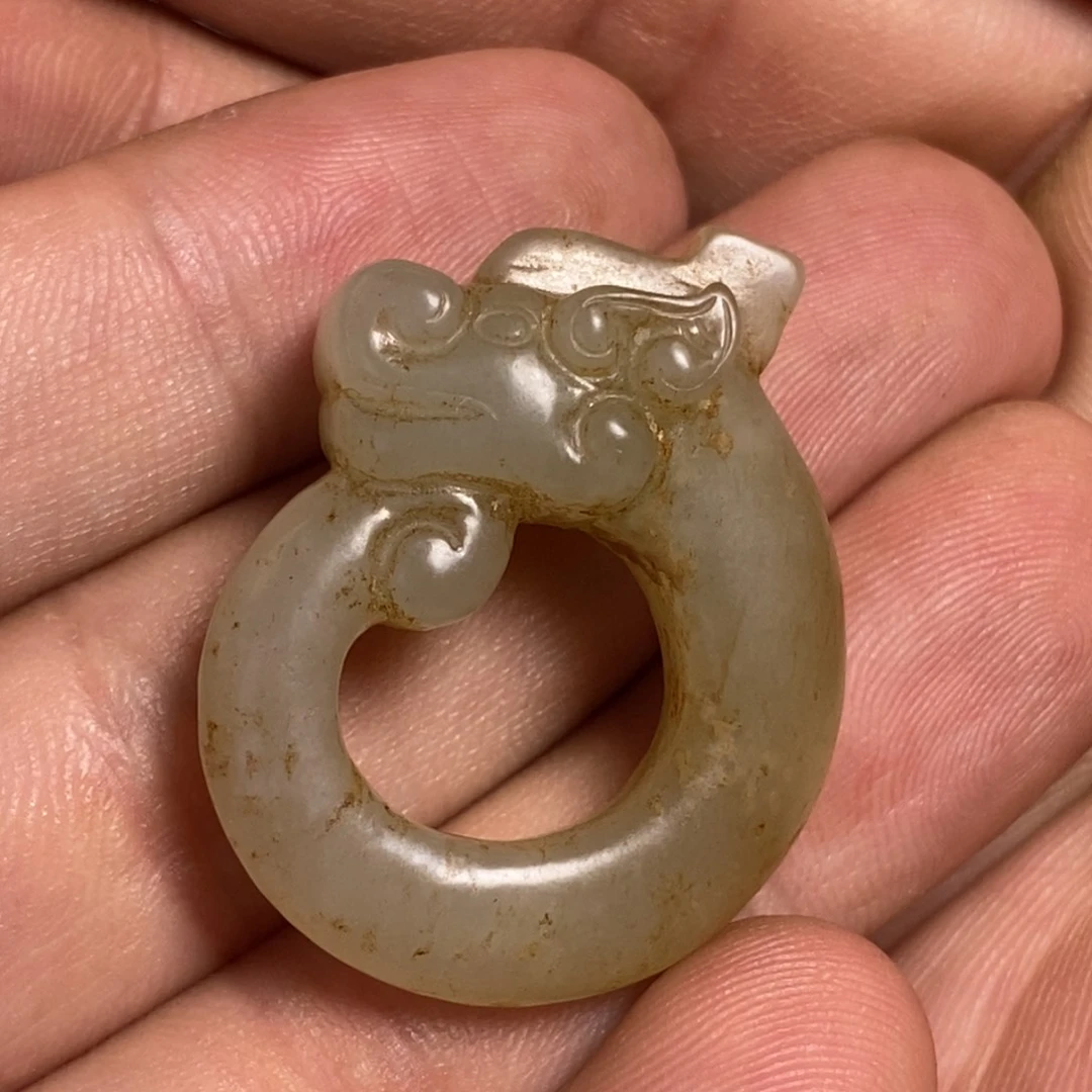 和田玉未镶嵌颈饰灵*