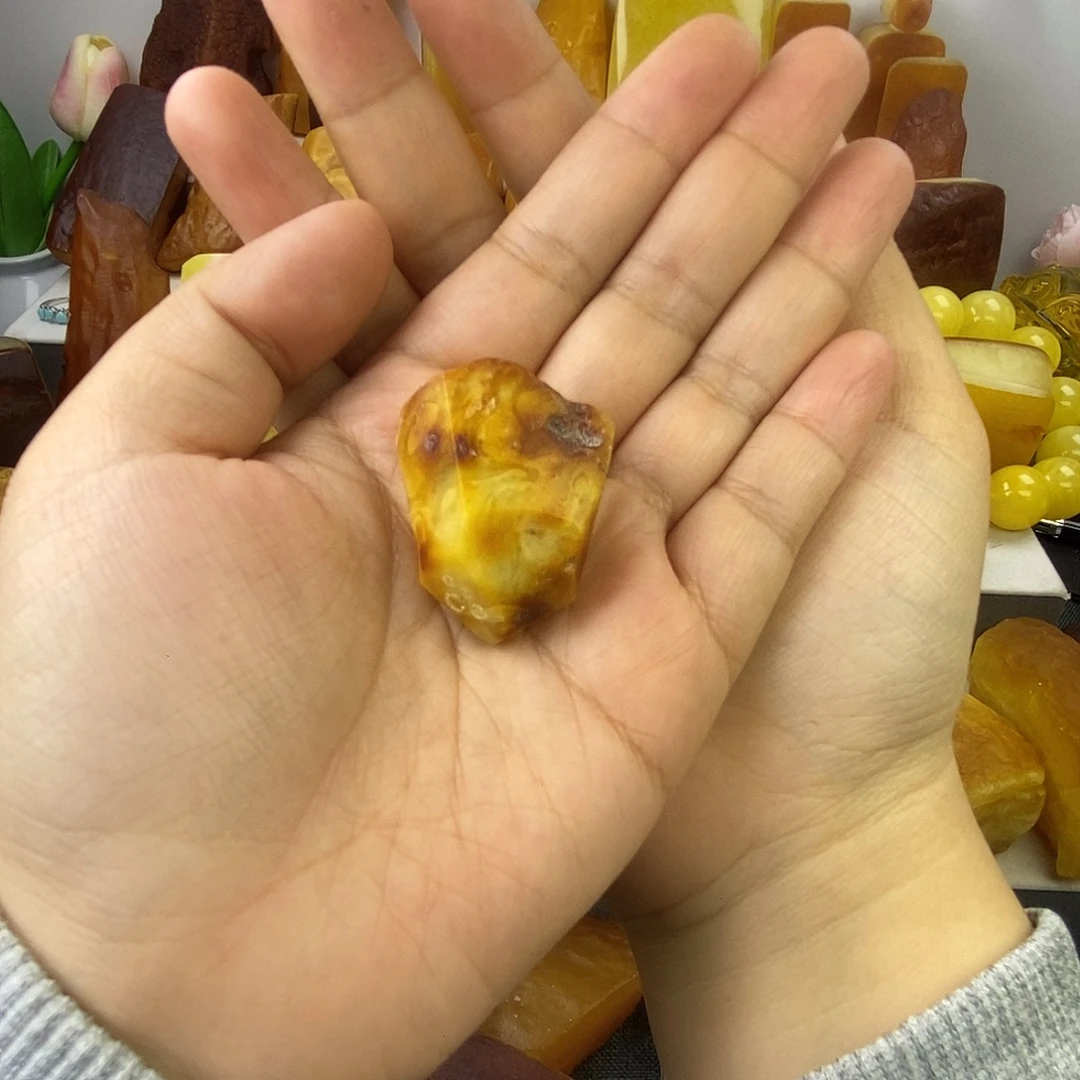 贤****定制琥珀未镶嵌678999999