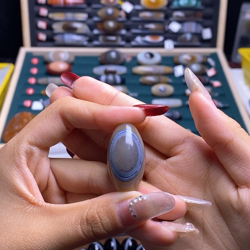 【闪购商品】未镶嵌颈饰玛瑙/玉髓花****送