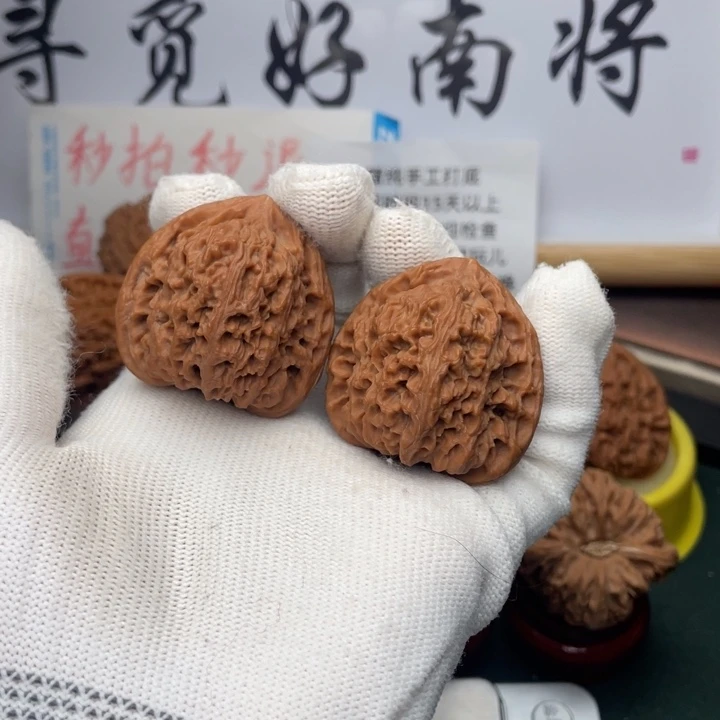 文玩核桃吊坠39尺三角