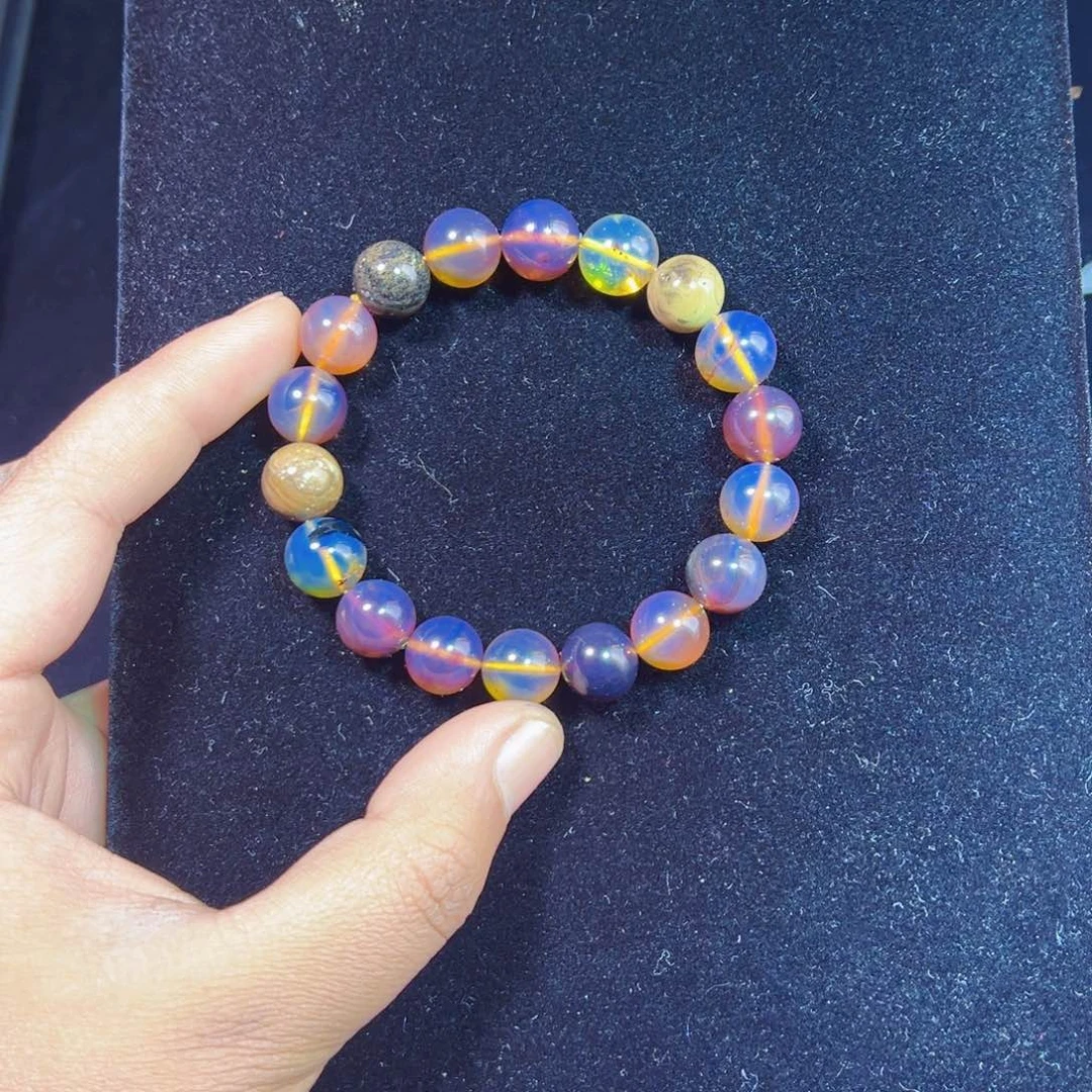 琥珀裸石未镶嵌琥珀