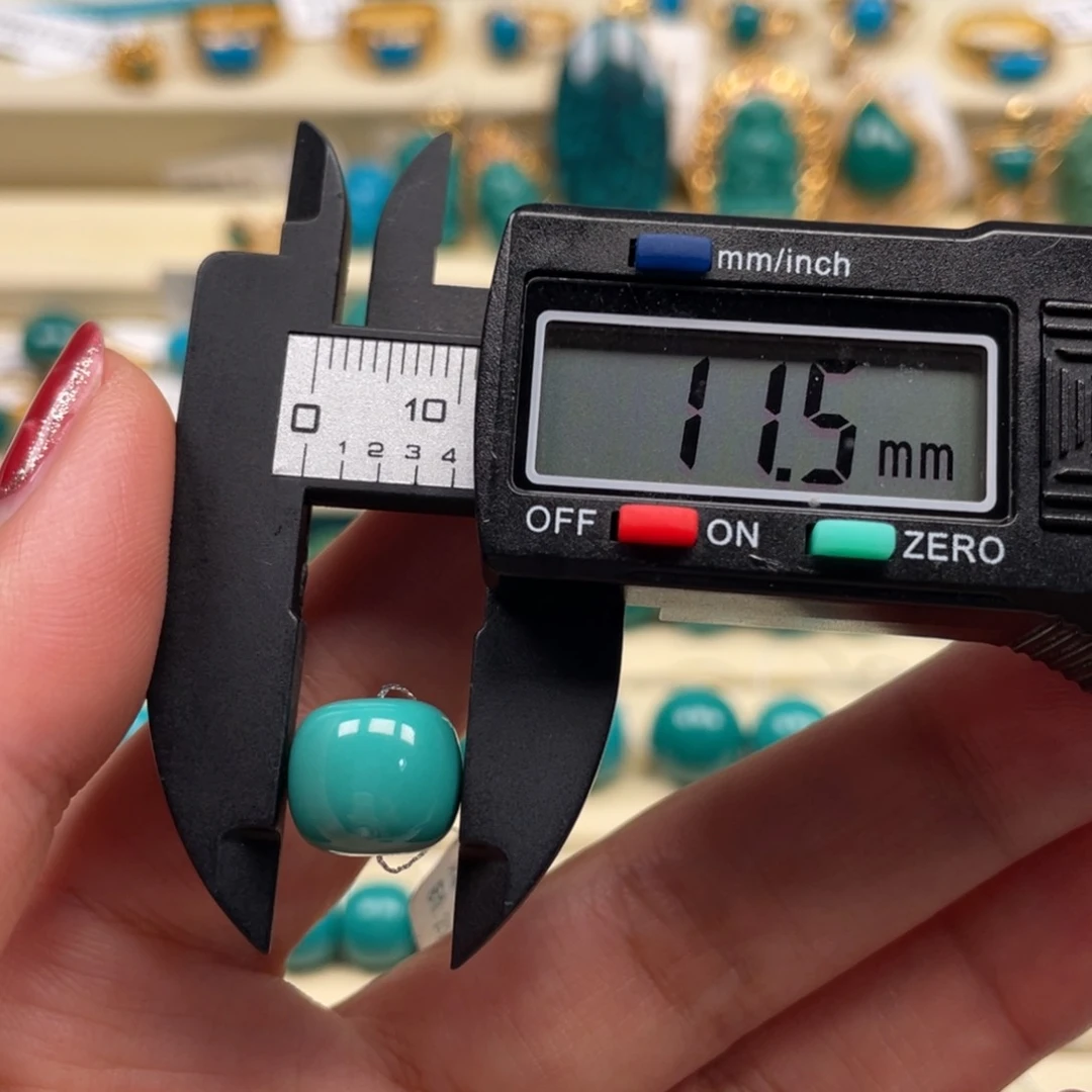 未镶嵌绿松石珠宝奇石老型