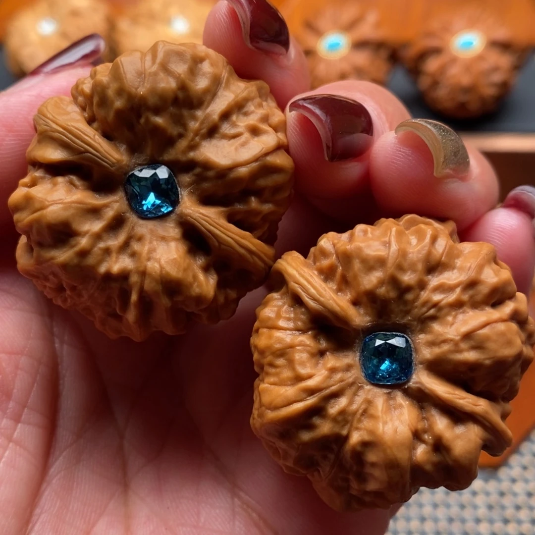 文玩核桃把件37尺寸哇哇