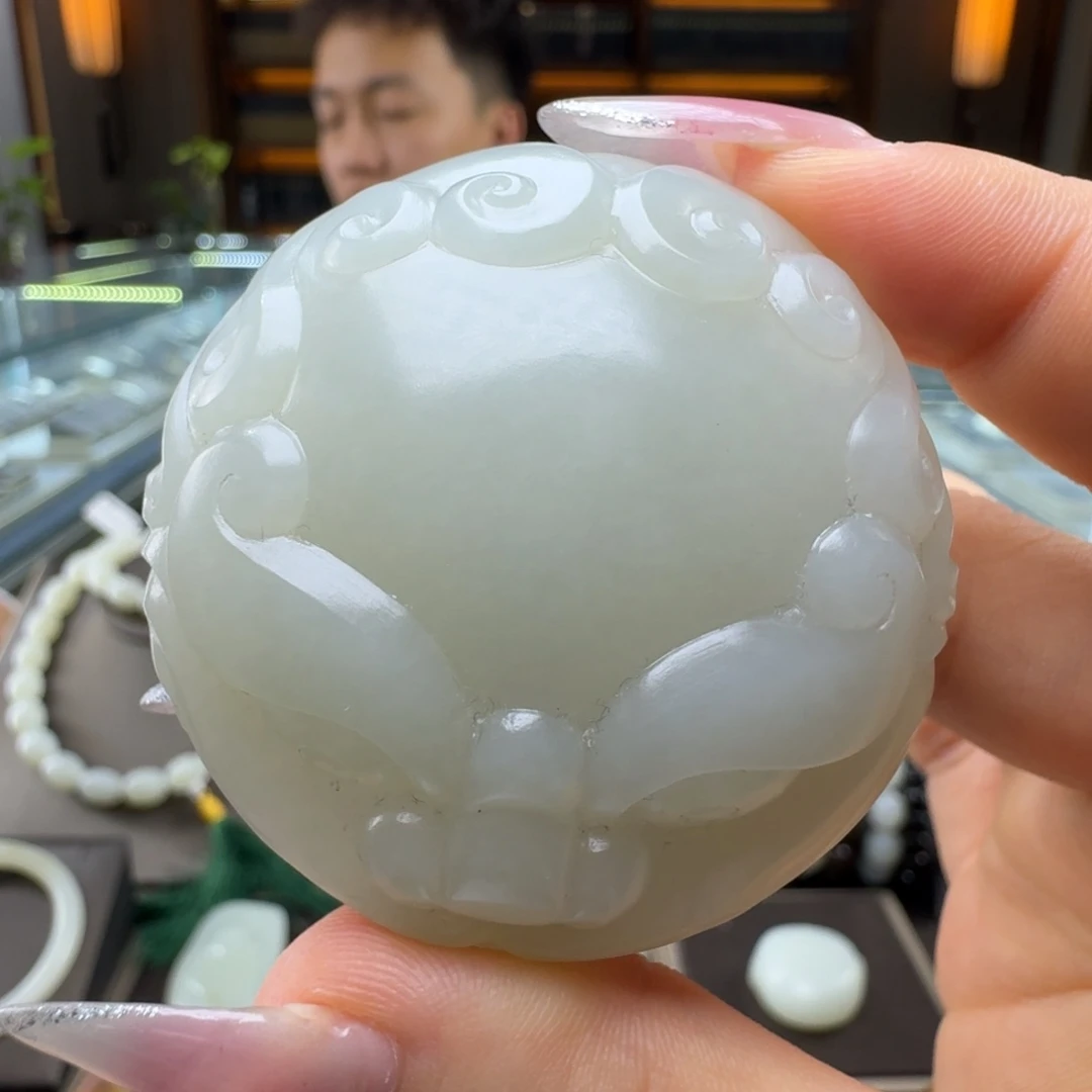 未镶嵌和田玉挂件