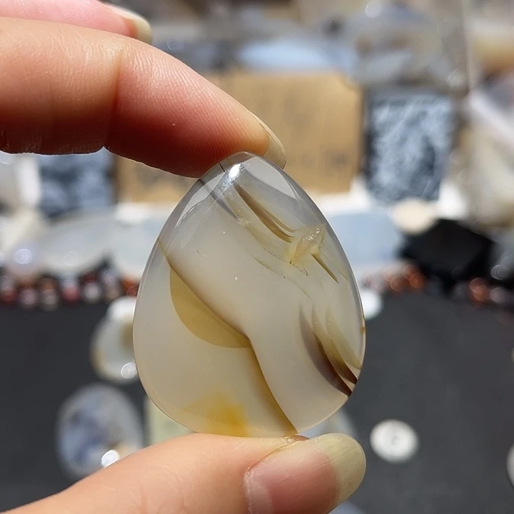 玛瑙/玉髓未镶嵌吊坠(不含链)