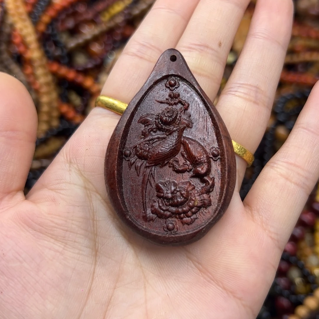维腊木（绿檀）无事牌